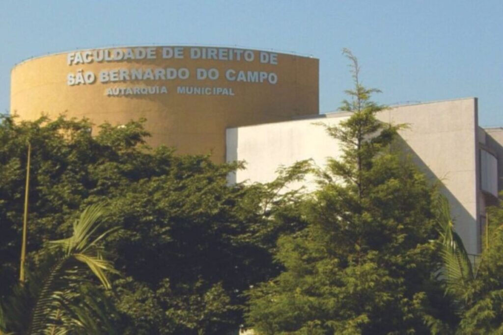 Na FDSBC, Feira das Profissões é elo entre veteranos e ingressantes 1 Na FDSBC, Feira das Profissões é elo entre veteranos e ingressantes