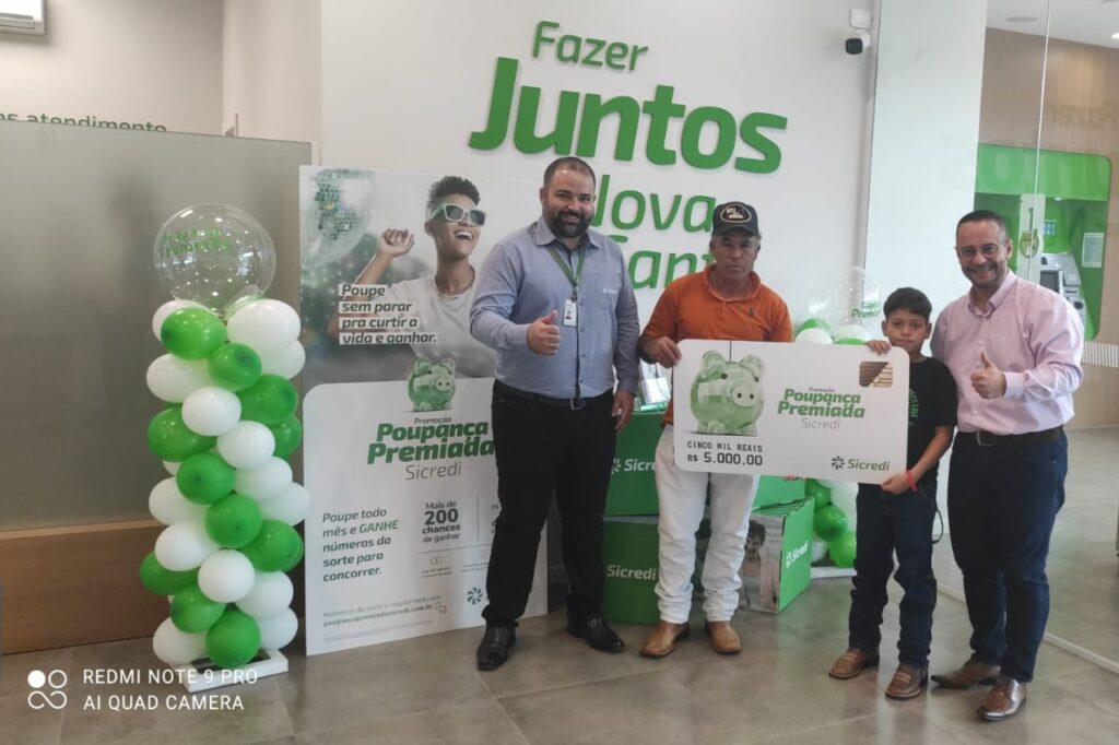 Sicredi Vale do Piquiri Abcd PR/SP entrega oito prêmios da promoção Poupança Premiada 2 Sicredi Vale do Piquiri Abcd PRSP entrega oito premios da promocao Poupanca Premiada 3