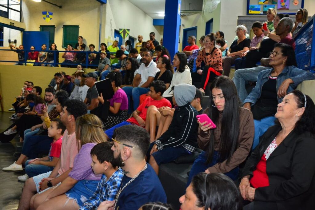 EJA de Santo André realiza Sarau de Arte e Cultura 2 EJA de Santo André realiza Sarau de Arte e Cultura