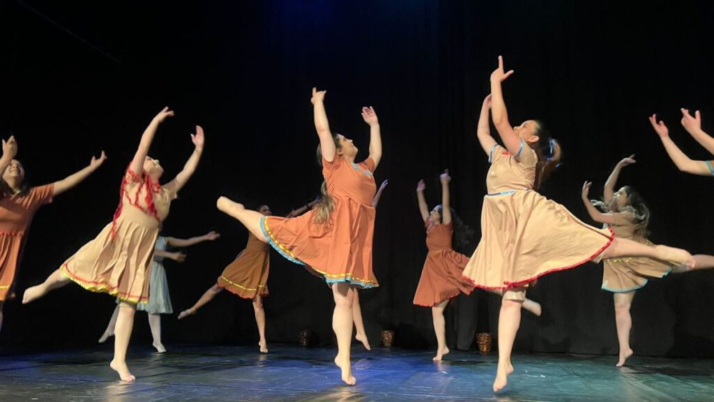 Inscrições abertas para oficinas gratuitas de dança na Escola de Artes Ribeirão Pires 1 Inscrições abertas para oficinas gratuitas de dança na Escola de Artes Ribeirão Pires