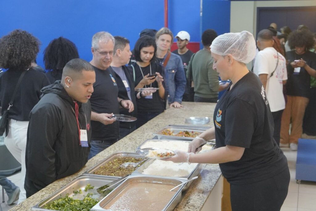 Restaurante Baccarelli é inaugurado, com patrocínio da Unilever, para impulsionar o combate à fome em Heliópolis 1 Restaurante Baccarelli é inaugurado, com patrocínio da Unilever, para impulsionar o combate à fome em Heliópolis