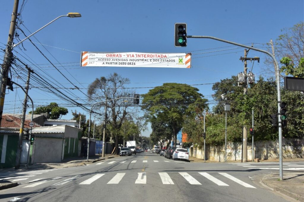 Santo André interdita acessos para Avenida Industrial na Praça Galdino Ramos 1 Santo André interdita acessos para Avenida Industrial na Praça Galdino Ramos