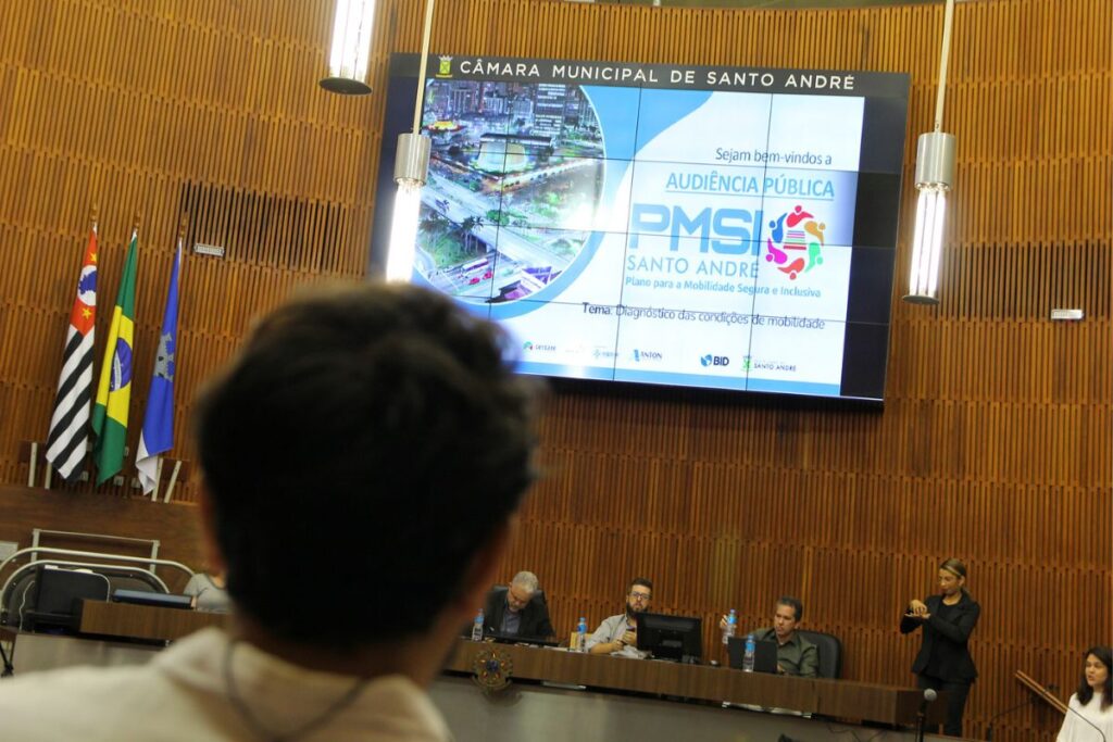 Santo André realiza segunda audiência pública do Plano de Mobilidade Segura e Inclusiva 1 Santo André realiza segunda audiência pública do Plano de Mobilidade Segura e Inclusiva