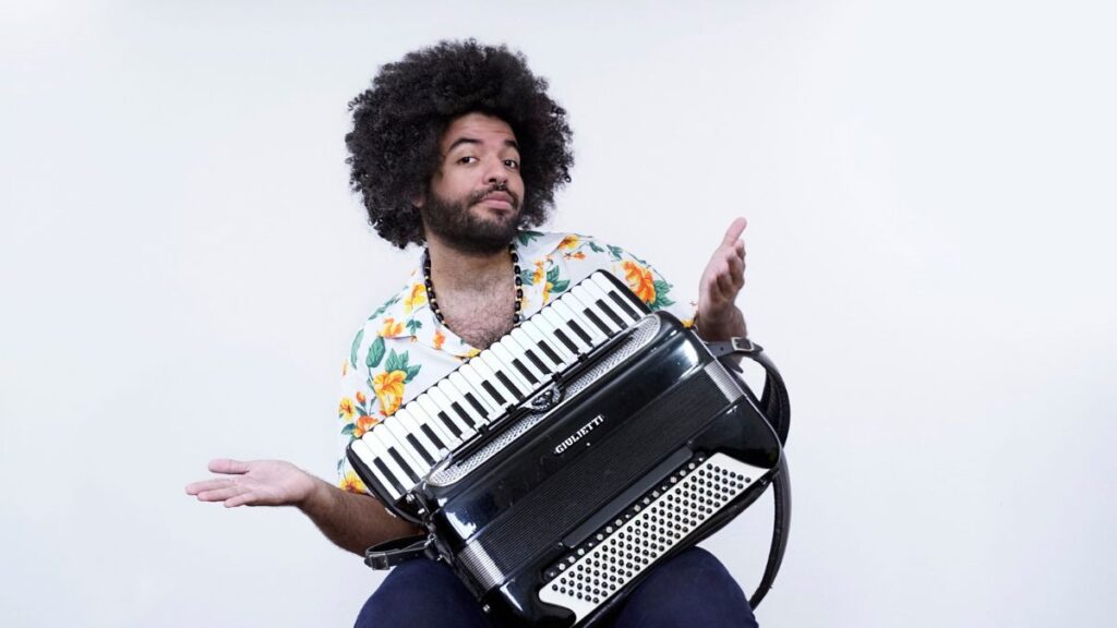 Chico César, Mariana Aydar & Mestrinho estrelam encontros históricos na Sala São Paulo ao lado da Brasil Jazz Sinfônica 1 Chico César, Mariana Aydar & Mestrinho estrelam encontros históricos na Sala São Paulo ao lado da Brasil Jazz Sinfônica
