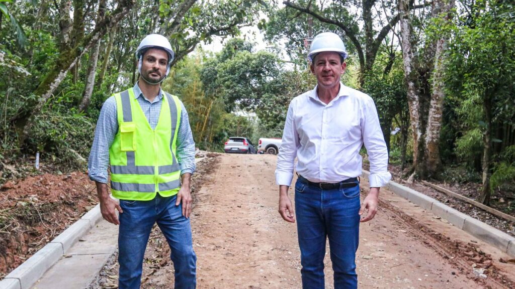 Prefeito Orlando Morando acompanha evolução nas obras de urbanização no Parque Imigrantes 1 Prefeito Orlando Morando acompanha evolução nas obras de urbanização no Parque Imigrantes