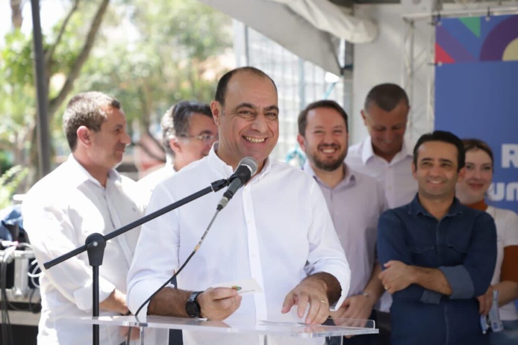Auricchio Assina Ordem de Serviço para Expansão do Hospital Albert Sabin 1 Auricchio Assina Ordem de Serviço para Expansão do Hospital Albert Sabin