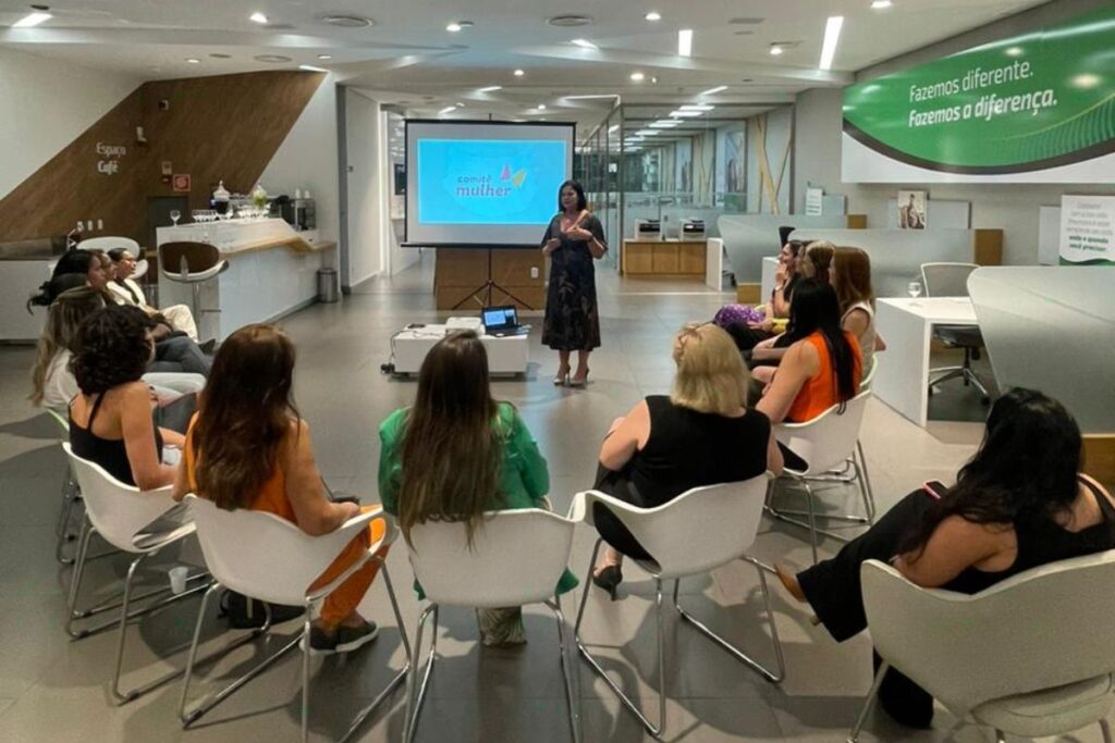 Sicredi Vale do Piquiri Abcd PR/SP formaliza primeiro Comitê Mulher em São Paulo (SP) 1 Sicredi Vale do Piquiri Abcd PRSP formaliza primeiro Comitê Mulher em São Paulo (SP)