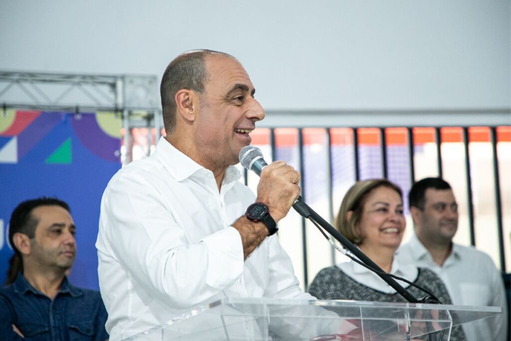 Auricchio entrega o Parque Aquático Dirce Pereira Montanari no CISE Dr. Moacyr Rodrigues