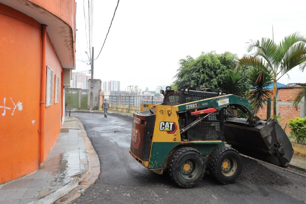 Diadema inicia manutenção asfáltica em mais 136 ruas 2 Diadema inicia manutenção asfáltica em mais 136 ruas