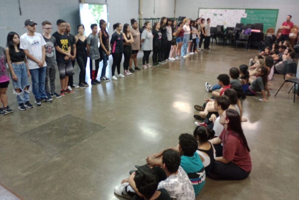 Escola Itinerante de Teatro promove apresentações gratuitas no Teatro Conchita de Moraes 2 Escola Itinerante de Teatro promove apresentações gratuitas no Teatro Conchita de Moraes