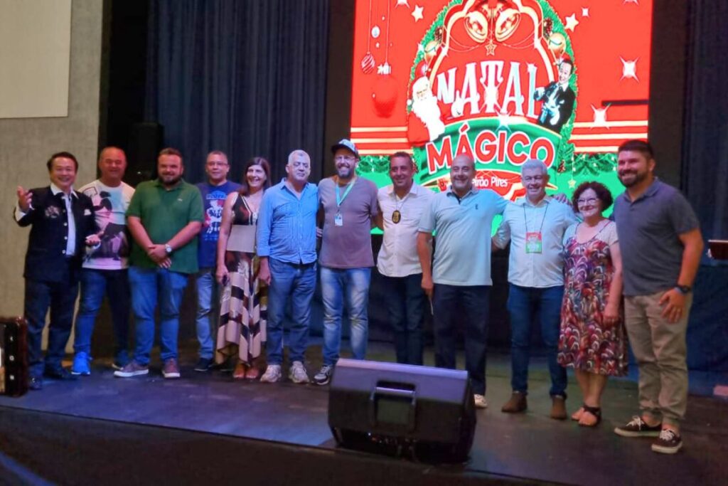 Prefeitura de Ribeirão Pires e Aciarp lançam campanha Natal Mágico 2023