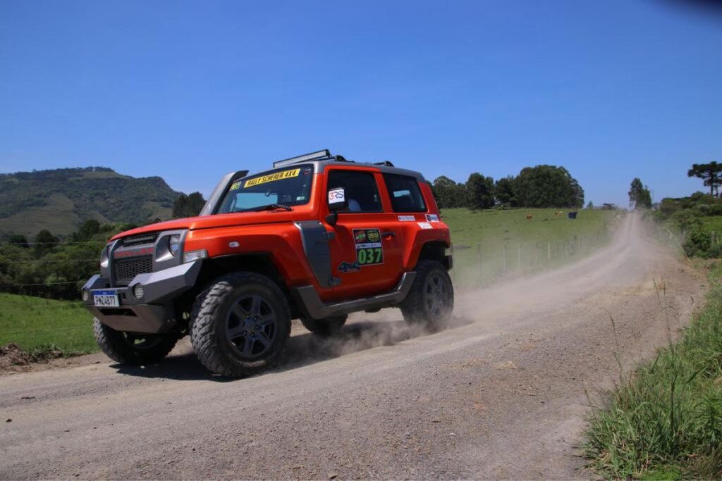 Lages fecha em grande estilo o Catarinense de Rally Scherer 4x4 2 Lages fecha em grande estilo o Catarinense de Rally Scherer 4x4