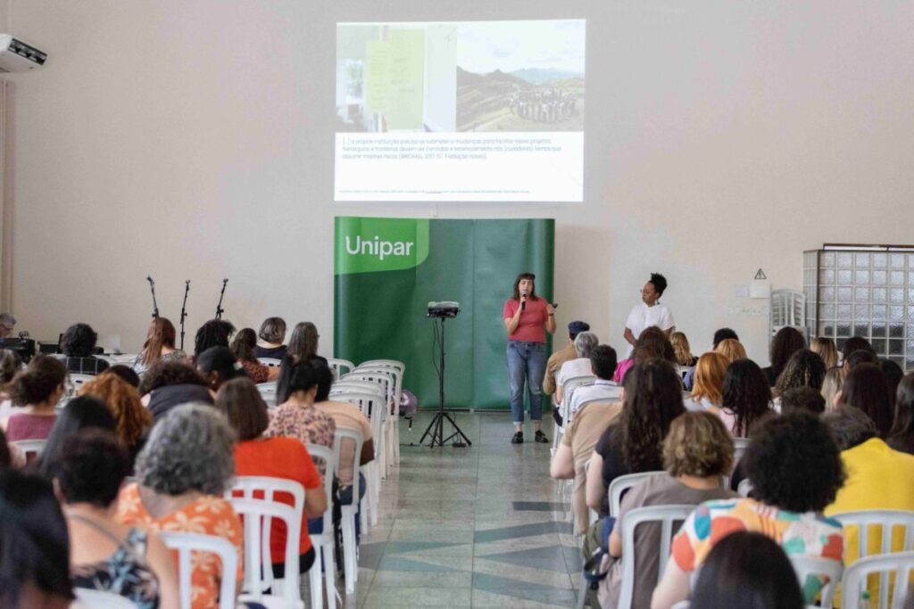 Unipar leva museus de São Paulo a 700 professores da rede pública de Cubatão