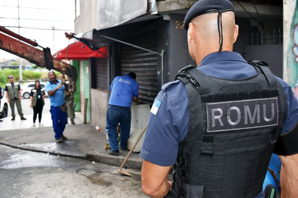 Estabelecimentos de três bairros de Santo André são interditados por excesso de barulho