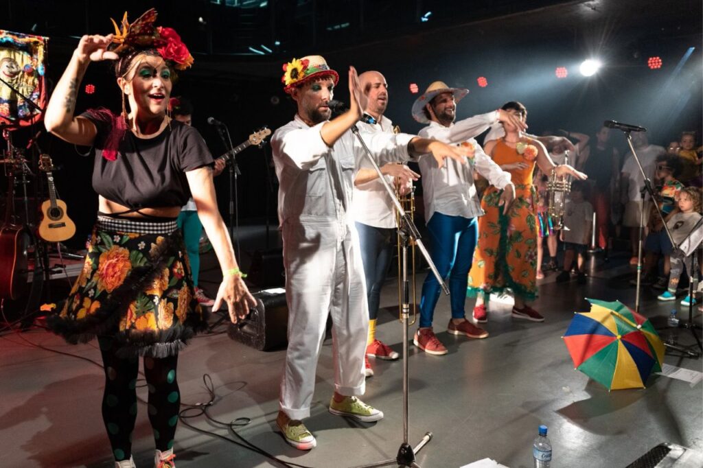 Carnaval em Diadema é convite para a diversão em família