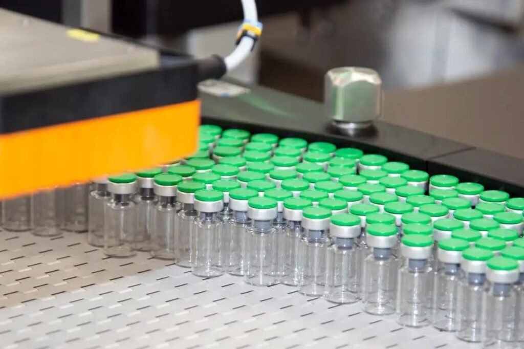Dengue fabricante firma parceria para ampliar produção da vacina