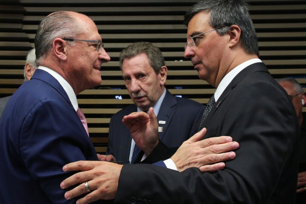 Fiesp propõe a Alckmin criação de uma política brasileira para os metais raros