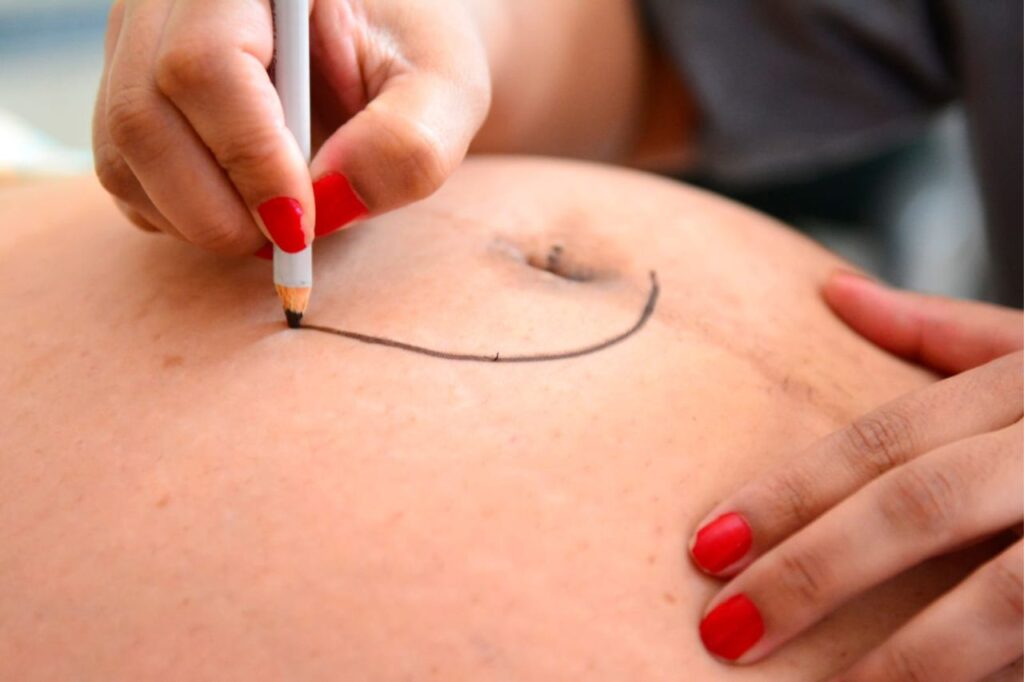 Pintura gestacional aproxima mães e filhos no Hospital da Mulher de Santo André 1 Pintura gestacional aproxima mães e filhos no Hospital da Mulher de Santo André