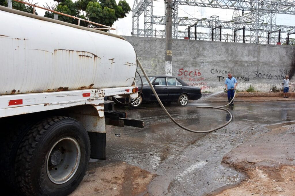 Santo André realiza obras para canalizar Córrego Utinga e recuperar rua que estava fechada 3 Santo André realiza obras para canalizar Córrego Utinga e recuperar rua que estava fechada