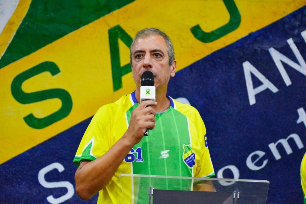Santo André reinaugura quadra poliesportiva revitalizada no Jardim do Estádio