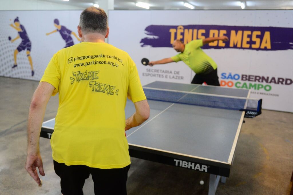 São Bernardo implanta tênis de mesa voltado a pacientes com Parkinson