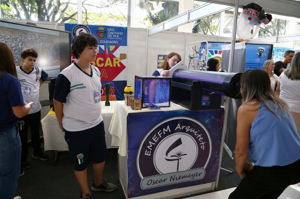 Auricchio abre I Expo Ciência da Rede Municipal de Educação de São Caetano do Sul