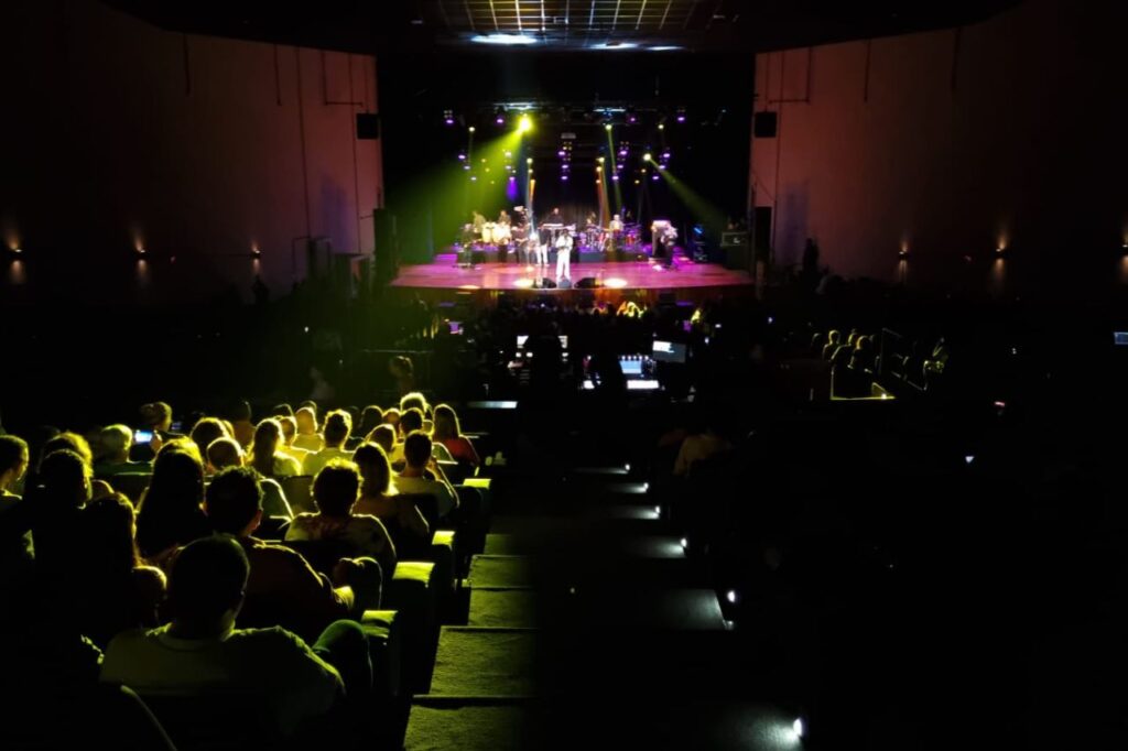 Auricchio reinaugura o Teatro Municipal Paulo Machado de Carvalho