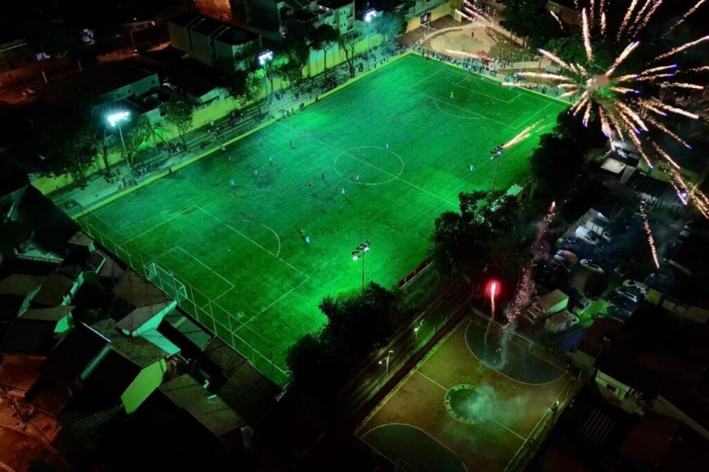 Campo do EC IV Centenário volta à ativa com jogo festivo em Santo André