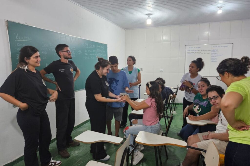 Equipe Ambiental de Ribeirão Pires recebe APRAESPI para ação educativa