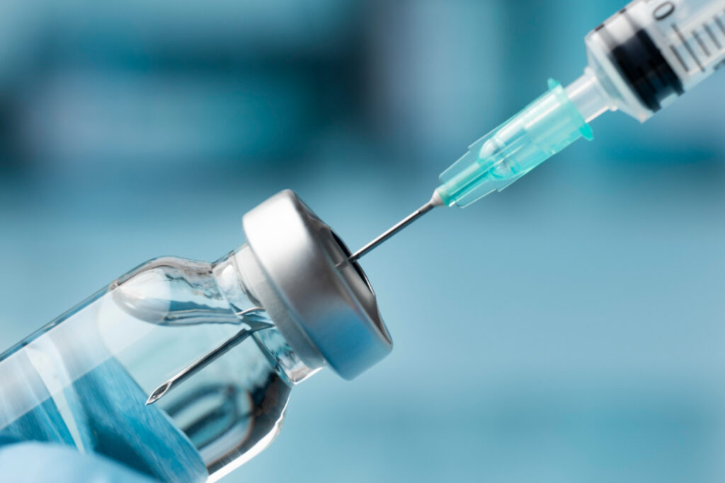 Vacina da gripe tetravalente tem valor especial em duas Drogarias COOP de Santo André