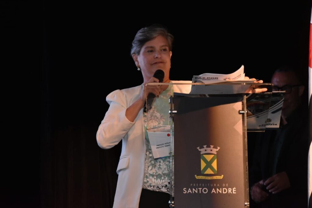 Fórum regional debate cidades inteligentes em Santo André