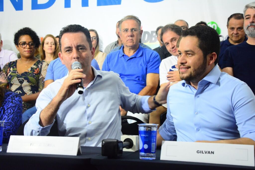 Gestão Paulo Serra lança Gilvan como pré-candidato a prefeito com apoio de 19 vereadores e oito partidos