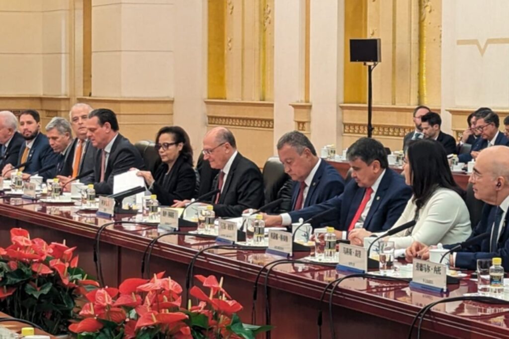 Na COSBAN, Fávaro destaca a boa relação comercial Brasil-China 1 Na COSBAN, Fávaro destaca a boa relação comercial Brasil-China