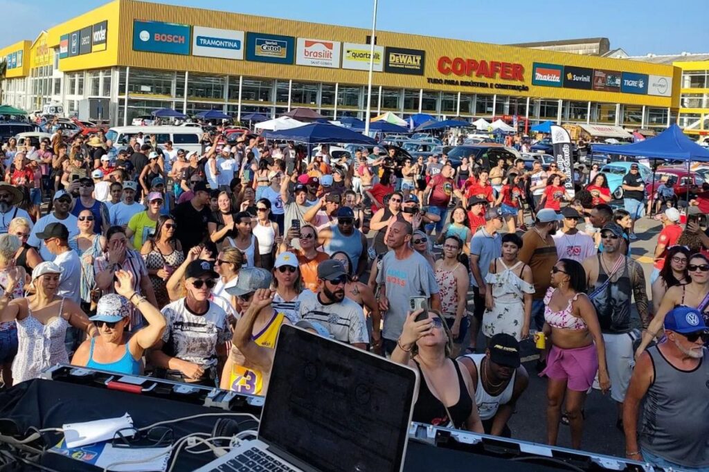 Copafer traz Encontro de Carros Antigos neste domingo, dia 18 de agosto, em Mauá 1 Copafer traz Encontro de Carros Antigos neste domingo, dia 18 de agosto, em Mauá