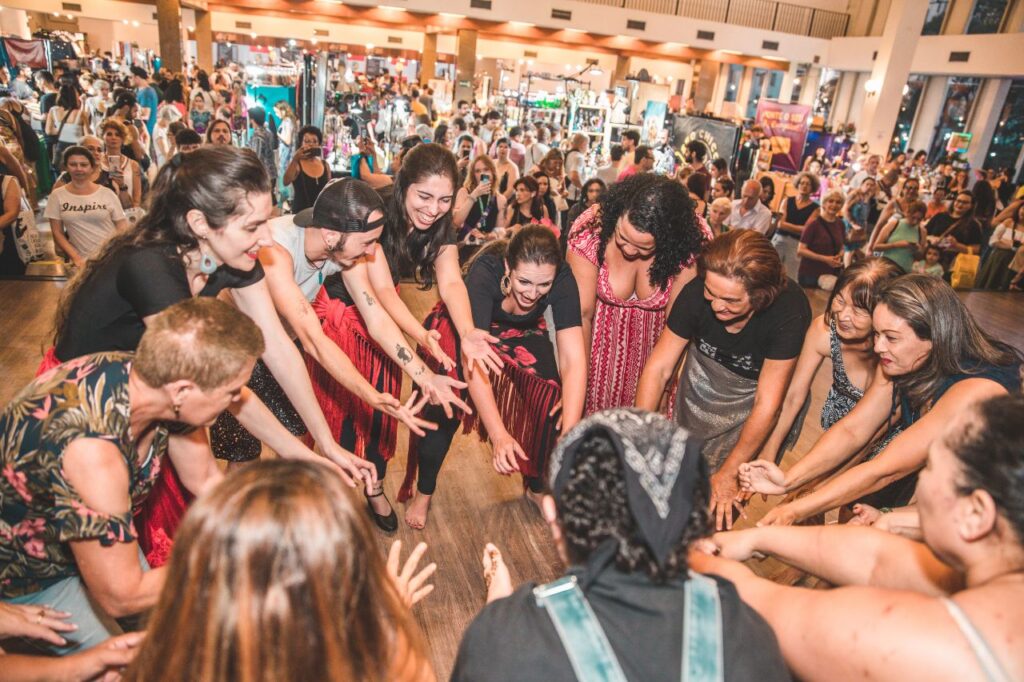 Nova edição do Mercado Místico traz palestras, vivências e workshops gratuitos 2 Nova edição do Mercado Místico traz palestras, vivências e workshops gratuitos